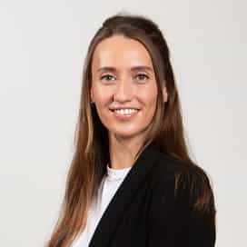 Portretfoto van Juliette Hahn