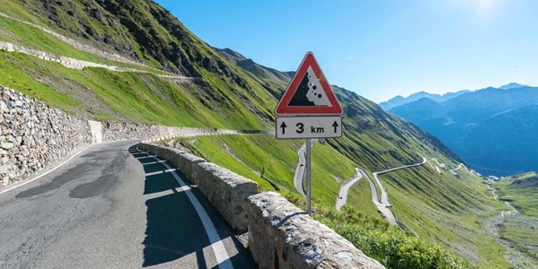 autorijden in de bergen